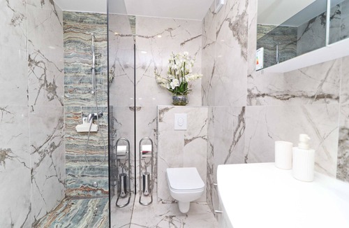 Postup Hotel | Villa Antonio