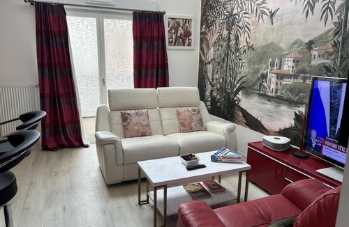 Bussy-Saint-Georges House | Villa-appartement Proche de Dysney Land Paris