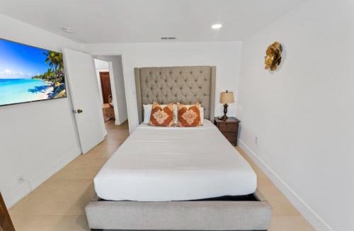 North Bay Village Villa | Villa Aqua Haven