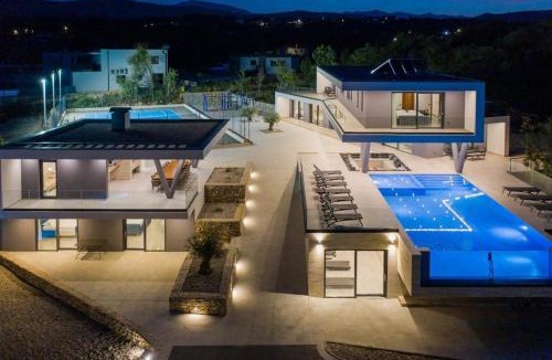 Podbablje Villa | VILLA AQUALANDIA for 20 people