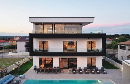 Pula House | Villa Aquarius by Interhome