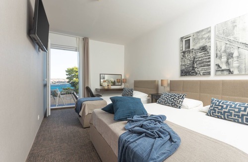 Vodice Hotel | Villa Arausa