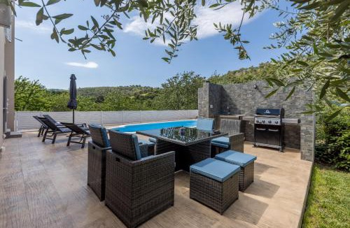 Srinjine Villa | Villa Arbareto with heated swimming pool