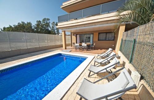 L'Ampolla Villa | Villa Arenal