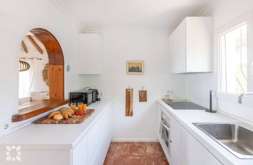 Arnella Villa | Villa ARNELLA by Abahana Villas