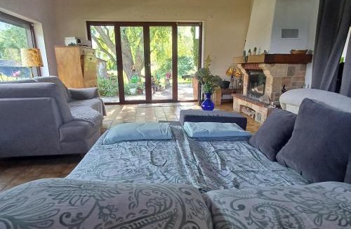 Bouveret Bed & Breakfast | Villa Aroleid