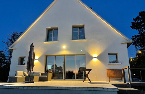 Ver-sur-Mer Villa | Villa "ART" in a quiet location 300 m from the beach
