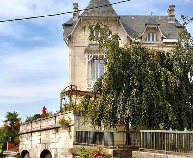Angouleme Bed & Breakfast | Villa Art Nouveau
