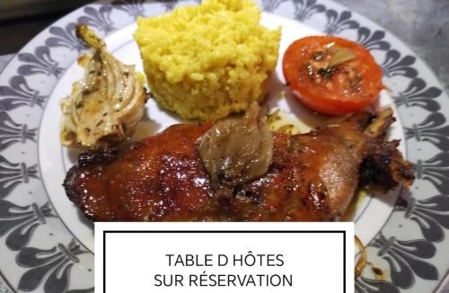 Sigean Bed & Breakfast | VILLA ARTEMIA Maison vigneronne - chambre d hôtes-B&B-piscine et spa