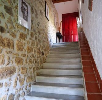 Sigean Bed & Breakfast | VILLA ARTEMIA Maison vigneronne - chambre d hôtes-B&B-piscine et spa