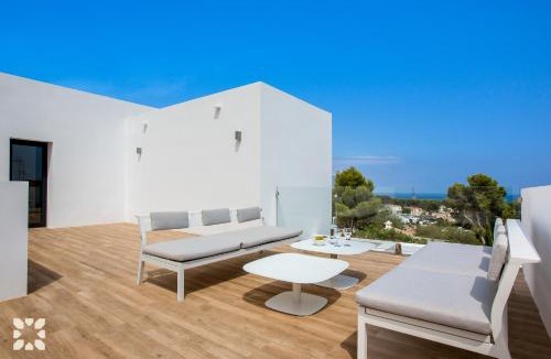 Urbanitzacio la Fustera Villa | Villa Aruba by Abahana Villas
