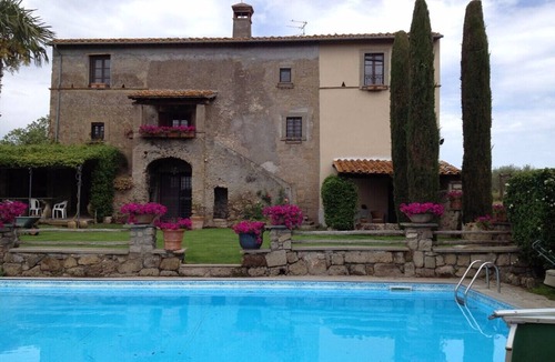 Vitorchiano Apartment | Villa Arzilla - GLICINE ROOM