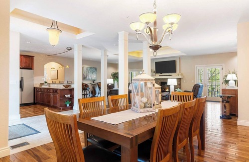Branson House | Villa at the Hills - A Grand Branson Vacation! 4 BDR Golf Resort Villa