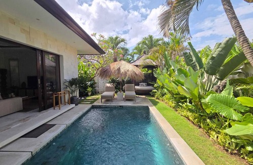 Sanur Villa | Villa Athena One - Where Romance Meets Relaxation
