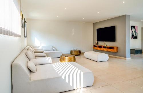 Russan Apartment | Villa Au Bord Du Gardon