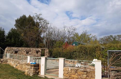 Serviers-et-Labaume Villa | villa au calme à l'entrée d'Uzès