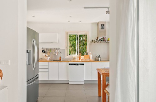 Le Mourillon Villa | Villa au Calme - private pool - 3 bedrooms - beaches 10min- Shops