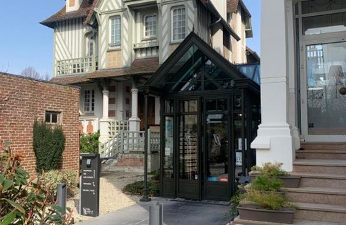 Deauville City Centre Hotel | Villa Augeval Hôtel de charme & Spa