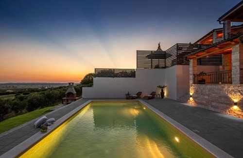 Pakostane Villa | Villa Aurana