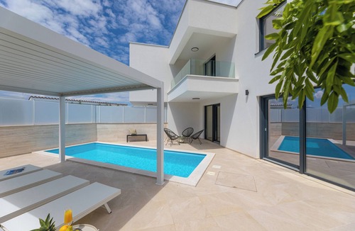 Milohnici Villa | Villa Aurelia 4 (Kvarner - Linardići)