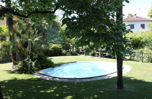 Minusio Apartment | Villa Aurora by Fewotessin