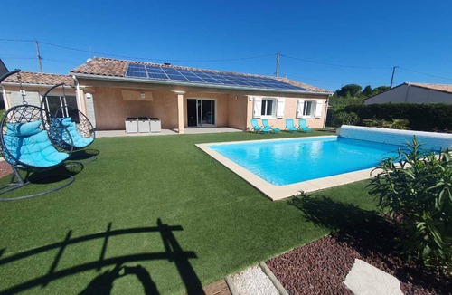 Castelnau-de-Montmiral House | Villa Avec Piscine 10 Pers