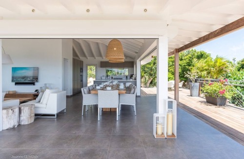Gouverneur Villa | Villa AVALON – Serenity & Sophistication in the Heart of Gouverneur