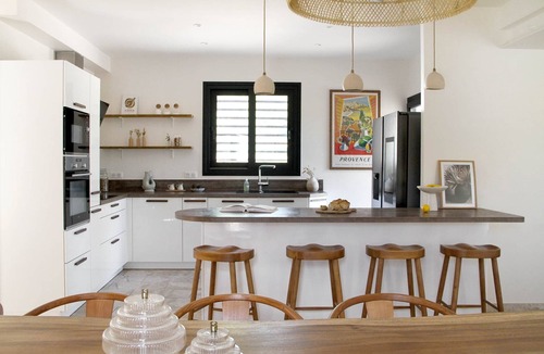 Lambesc Villa | Villa Avanaelle, a perfect family escape in the heart of Provence