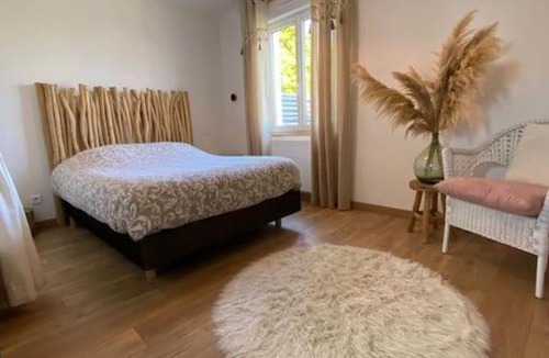 Barbatre Villa | Villa avec jacuzzi proche de la mer et du centre