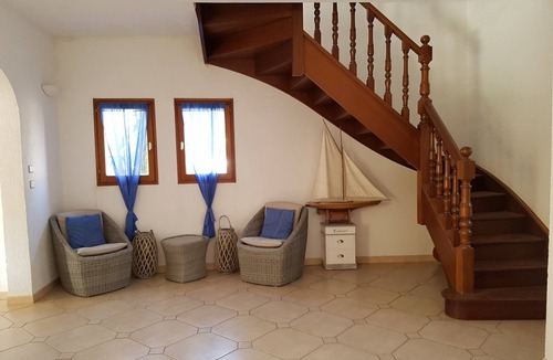 Saint-Andre Villa | Villa Avec Jardin et Piscine Proche du Centre du Village