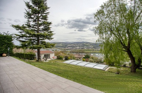 Chasse-sur-Rhone House | Villa Avec Piscine à 20 min de Lyon