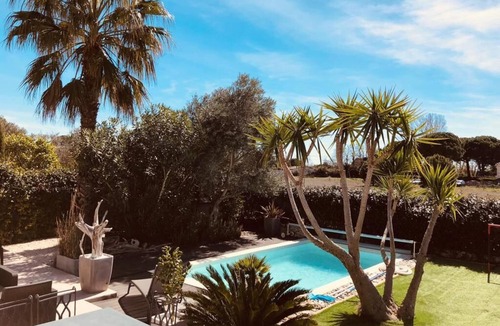 Aigues-Mortes Villa | Villa Avec Piscine à 5 min des Remparts D'aigues-mortes et à 10 min de la mer !