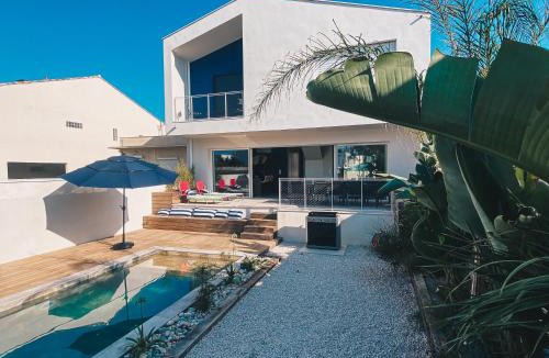 Carnon-Plage Villa | Villa avec piscine à Carnon Plage à 20m de la plage idéale pour 8 à 10 personnes