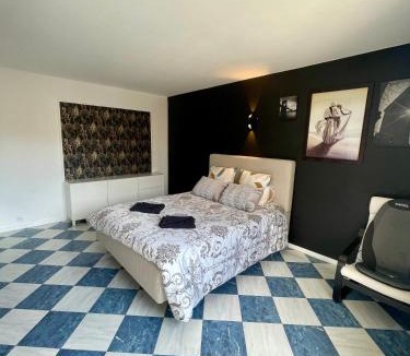 Melun Villa | Villa avec piscine chauffée privée