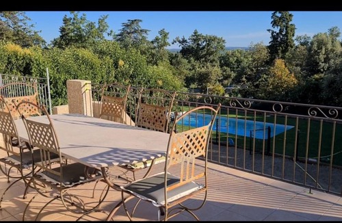 Monteils House | Villa avec piscine et jacuzzi proche d'uzes