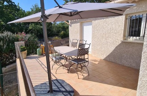 Monteils House | Villa avec piscine et jacuzzi proche d'uzes