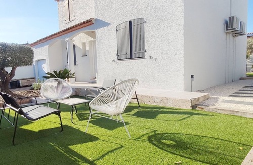 Mauguio Villa | Villa Avec Piscine Jardin Terrasse Plancha Barbecue Proche mer et Activités
