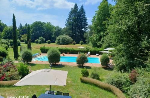 Nexon Villa | Villa avec piscine privée à Nexon