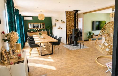 Charny Villa | Villa avec salle cinema proche disney et asterix