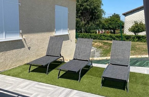 Franquevielle House | Villa Avec Terrain de Pétanque et Terrasse Proximités des Montagnes , Randonnées