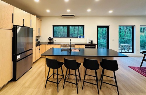 Ithaca Apartment | Villa Aveline The Atrium