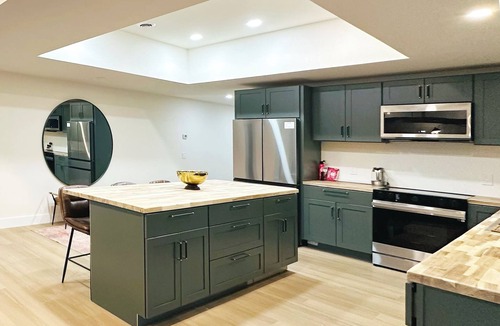 Ithaca Apartment | Villa Aveline The Courtyard