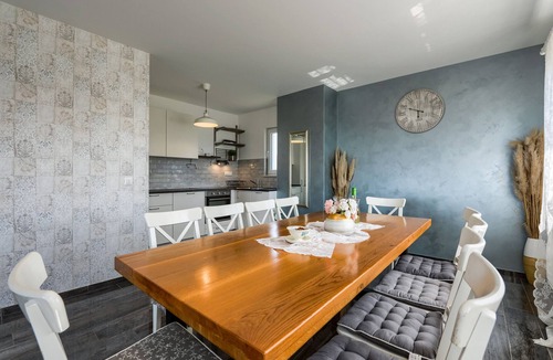 Sveti Filip i Jakov Villa | Villa Azzuro with roof terrace and pool