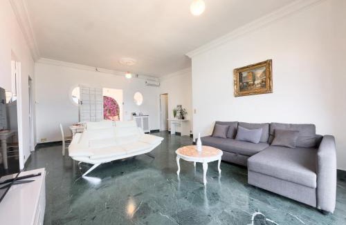 Roquebrune-Cap-Martin Villa | VILLA B-BARDOT Monaco Area, BnbRickeys