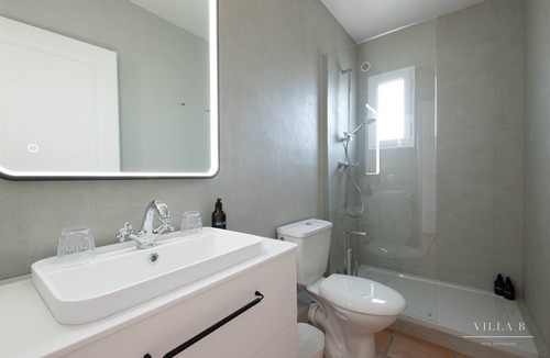 Salernes Bed & Breakfast | Villa B