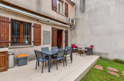 Pas du Loup Villa | Villa Bagatelle, et son jardin - Welkeys