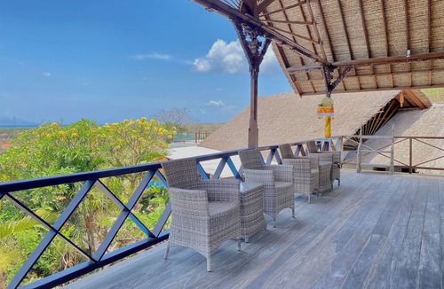 Jungut Batu Villa | VILLA BAGUS : 4 BR Villa Charming with Private Pool Near Harbour Nusa Lembongan