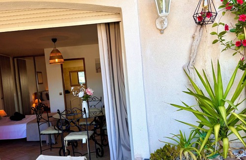 Saint-Sylvestre Bed & Breakfast | Villa baie des anges