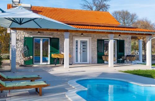Puljane Villa | Villa Bajadera