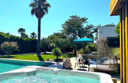Balaruc-les-Bains Bed & Breakfast | Villa Balāo - Gay Guesthouse Men Only